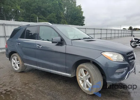 2013 Mercedes-Benz Ml 350 4Matic z USA, uszkodzony, nr VIN 4JGDA5HB8DA209015